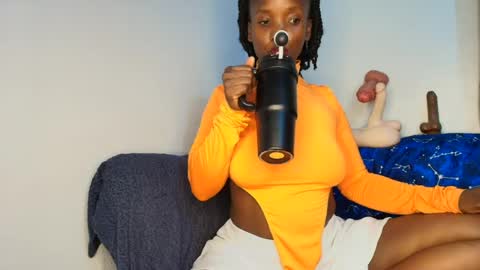 Snapshot of ebonycandymelani chatting on 06/25/26, 09:52 Ebony Melanie online show from 06/25/26, 09:52