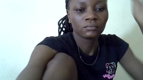 Snapshot of ebonycutegal4 chatting on 09/17/25, 08:49 MELLEN online show from 09/17/25, 08:49