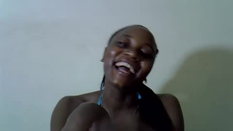 Snapshot of ebonycutegal4 chatting on 09/17/25, 08:54 MELLEN online show from 09/17/25, 08:54