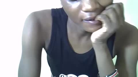 Snapshot of ebonycutegal4 chatting on 11/22/25, 06:56 MELLEN online show from 11/22/25, 06:56