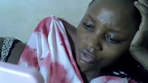 Snapshot of ebonycutegal4 chatting on 02/17/26, 09:32 MELLEN online show from 02/17/26, 09:32