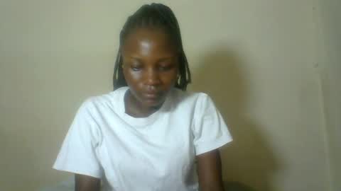 Snapshot of ebonycutegal4 chatting on 06/08/26, 05:35 MELLEN online show from 06/08/26, 05:35