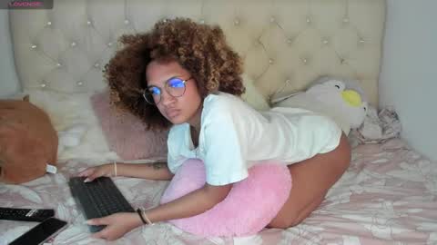 Queen Ebony online show from 02/26/25, 08:11