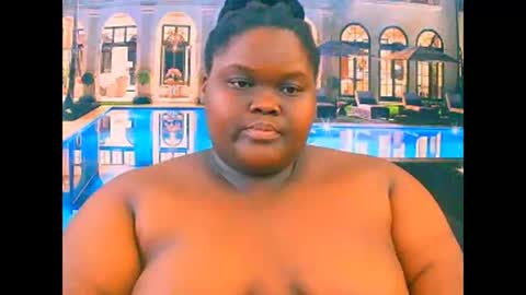 ebonyhotbuns4u2luv online show from 12/17/25, 09:15