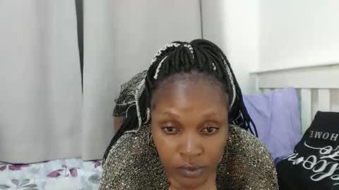 Snapshot of ebonykiran chatting on 10/23/25, 09:24 ebonykiran online show from 10/23/25, 09:24