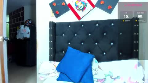 Snapshot of ebonylatinx chatting on 12/28/24, 02:22 Angela online show from 12/28/24, 02:22