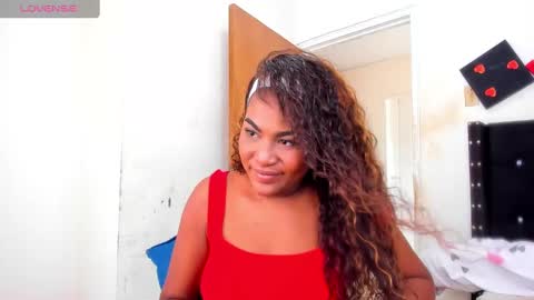 Snapshot of ebonylatinx chatting on 01/28/25, 06:28 Angela online show from 01/28/25, 06:28