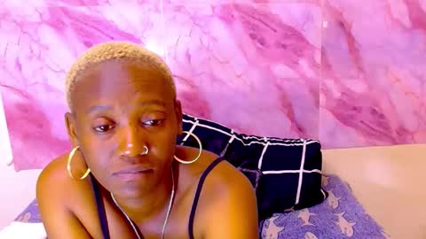 Cindy online show from 10/21/25, 06:41