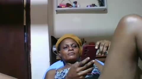 Snapshot of ebonyqueen4 chatting on 06/16/26, 07:00 JACKLINE online show from 06/16/26, 07:00