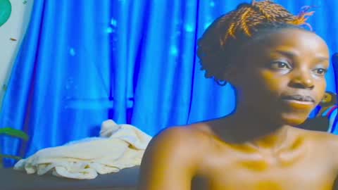 ebonysmilz88 online show from 02/13/26, 06:20