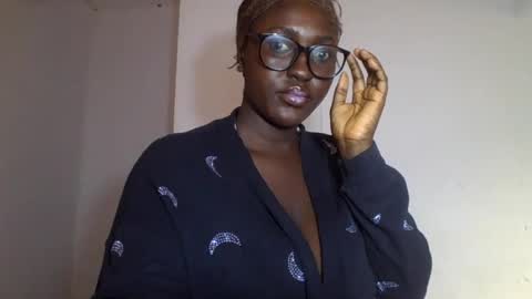 Snapshot of ebonyvd chatting on 07/15/26, 01:38 ebonyvd online show from 07/15/26, 01:38