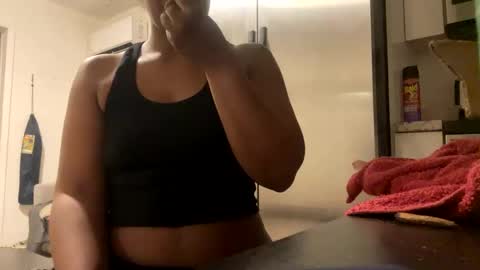 echantedlola online show from 11/11/25, 04:56