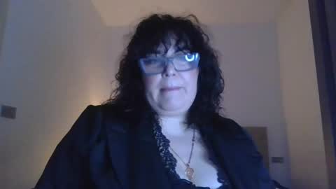 Snapshot of echo_dust chatting on 04/19/26, 05:23 echo_dust online show from 04/19/26, 05:23