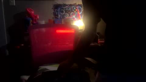 Snapshot of ecko2012 chatting on 09/12/25, 02:22 ecko2012 online show from 09/12/25, 02:22