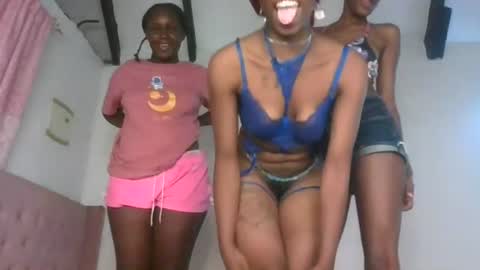 Snapshot of ecstasy_boo1 chatting on 07/16/26, 04:24 Boo online show from 07/16/26, 04:24