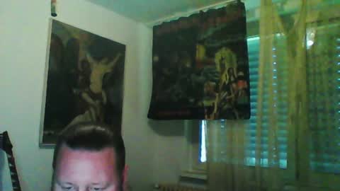 Snapshot of eda666 chatting on 06/10/26, 05:45 Edward online show from 06/10/26, 05:45