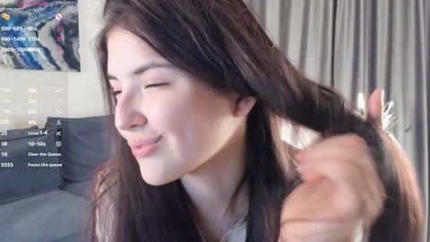 Viola online show from 12/23/24, 08:36