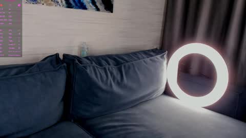 Viola online show from 02/25/25, 08:09