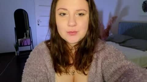      online show from 09/27/25, 07:08