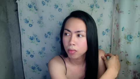 eddfox001 online show from 07/12/26, 08:05