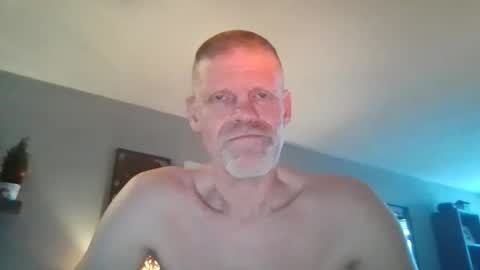 Snapshot of eddie4767 chatting on 02/11/26, 03:17 eddie4767 online show from 02/11/26, 03:17