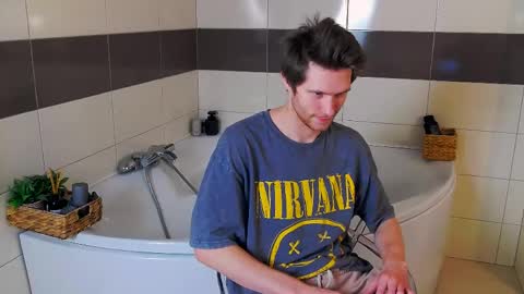 eddie_baker online show from 04/21/26, 07:06