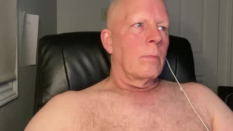 Snapshot of eddygl1968 chatting on 12/04/24, 03:15 Eddy online show from 12/04/24, 03:15