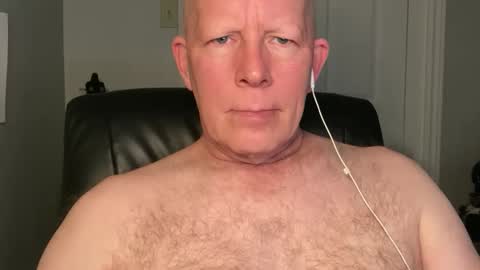 Snapshot of eddygl1968 chatting on 12/11/24, 03:45 Eddy online show from 12/11/24, 03:45