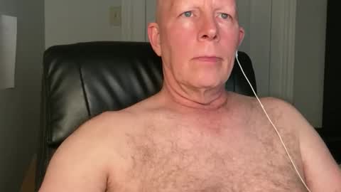 Snapshot of eddygl1968 chatting on 12/20/24, 03:36 Eddy online show from 12/20/24, 03:36