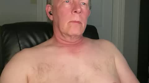 Snapshot of eddygl1968 chatting on 05/23/26, 02:50 Eddy online show from 05/23/26, 02:50