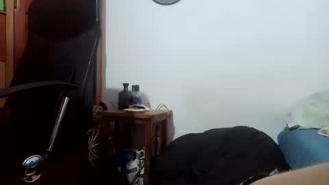 Snapshot of eden_glock chatting on 01/04/25, 09:09 Hey my name is Eden     follow me IG ede glock online show from 01/04/25, 09:09
