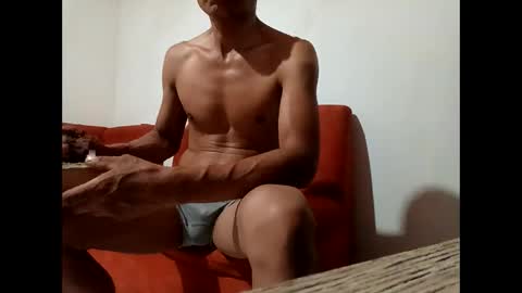 edgarsanmartin550 online show from 05/25/26, 07:03