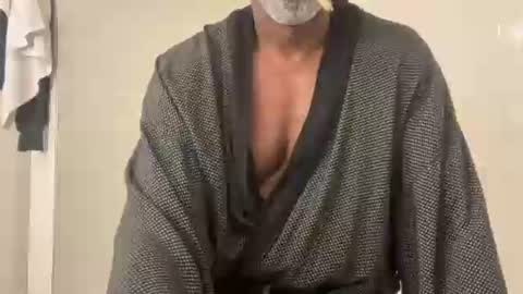 Dad online show from 10/25/25, 02:56