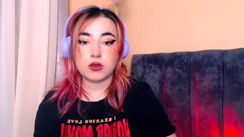 Snapshot of ediefris chatting on 01/03/25, 03:44 fickle demon made of clumps of matter online show from 01/03/25, 03:44