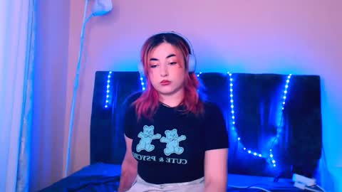 Snapshot of ediefris chatting on 01/05/25, 07:17 fickle demon made of clumps of matter online show from 01/05/25, 07:17