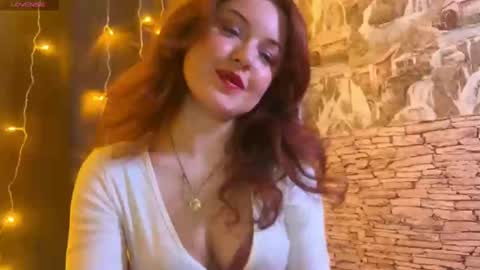 Snapshot of edithafarro chatting on 03/10/25, 02:50 Friendly neighbourhoud redhead  online show from 03/10/25, 02:50