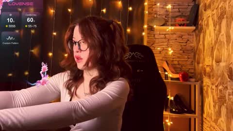 Snapshot of edithafarro chatting on 09/21/25, 11:50 Friendly neighbourhoud redhead  online show from 09/21/25, 11:50