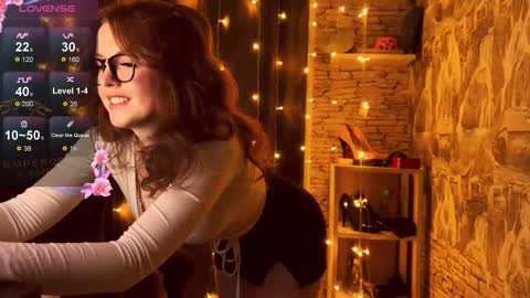 Snapshot of edithafarro chatting on 10/15/25, 12:33 Friendly neighbourhoud redhead  online show from 10/15/25, 12:33