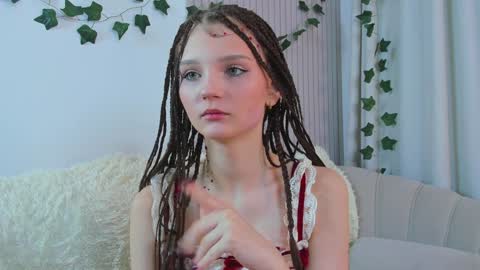 Lisa  online show from 01/28/25, 12:15