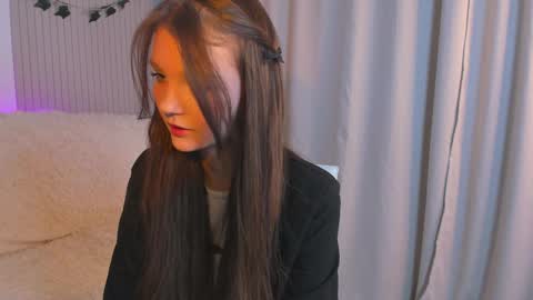 Lisa  online show from 02/09/25, 11:15