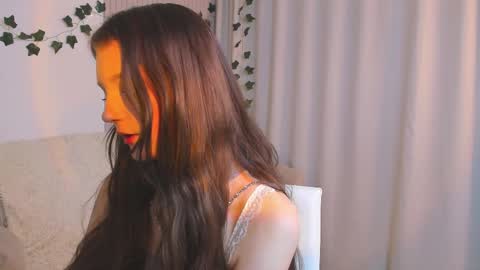 Lisa  online show from 02/25/25, 11:00