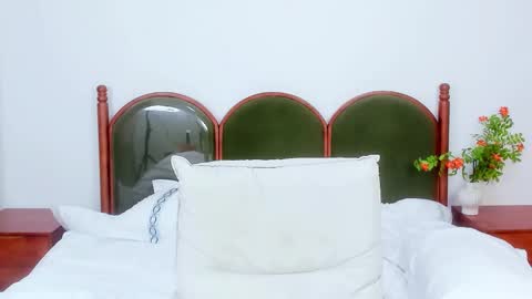 Hazel online show from 03/22/26, 07:12