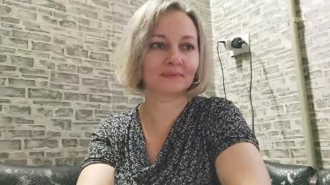 edithmanning online show from 01/16/25, 12:53