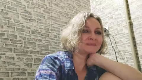 edithmanning online show from 01/18/25, 05:48