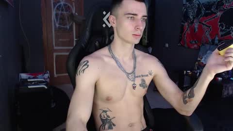 Eduar online show from 01/15/26, 10:53