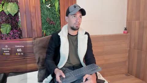 Eduardo online show from 03/08/25, 03:28