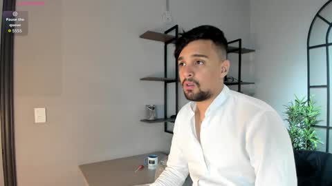 Eduardo online show from 11/04/25, 03:38