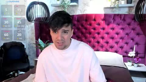 Eduardo online show from 12/23/25, 03:48