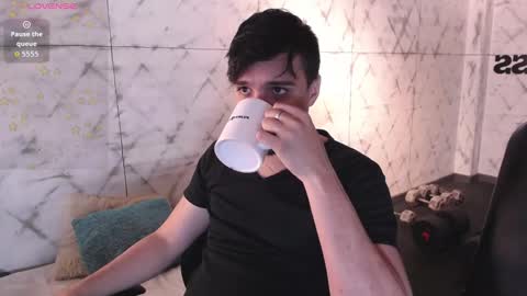 Eduardo online show from 01/14/26, 03:34