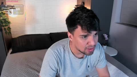 Eduardo online show from 04/07/26, 04:02